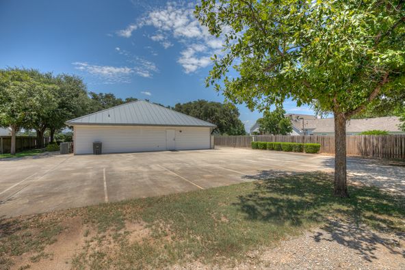 Office For Sale: 2461 Loop 337, New Braunfels, TX 78130